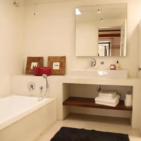 Будинок відпочинку Rondaplace *